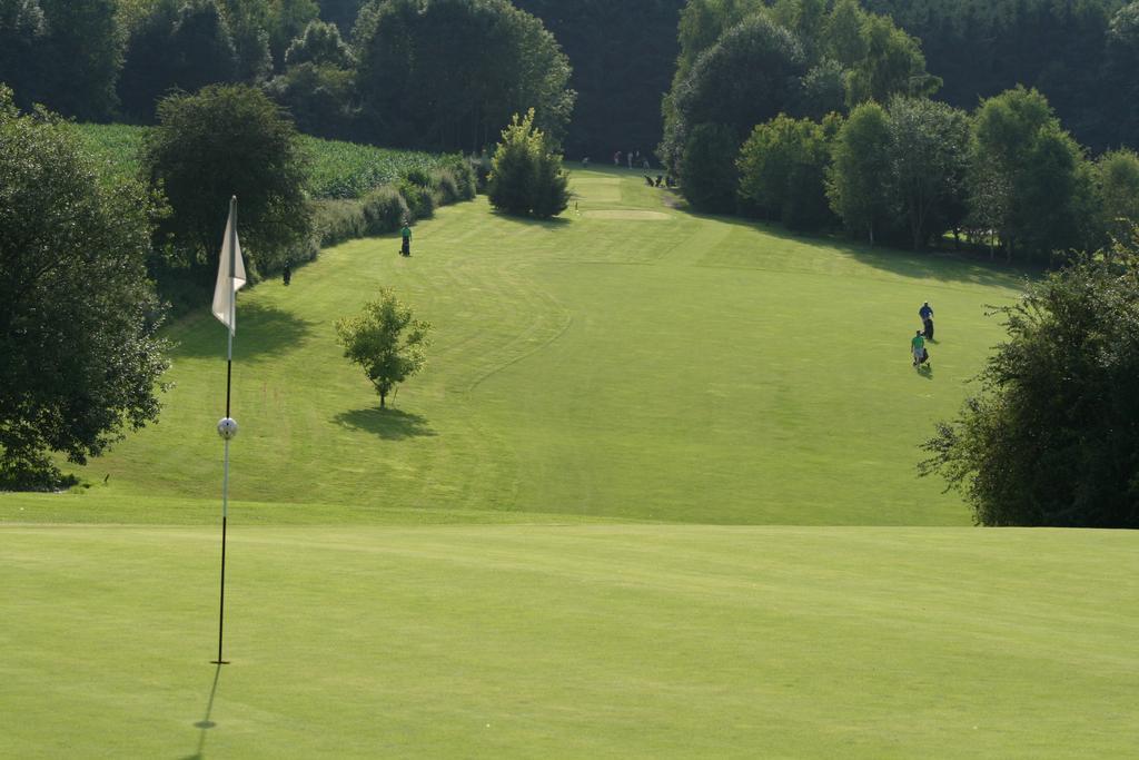 Golf & Hotel De Falnuee Mazy Εξωτερικό φωτογραφία