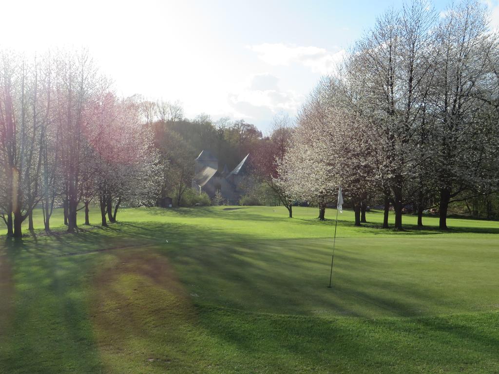 Golf & Hotel De Falnuee Mazy Εξωτερικό φωτογραφία
