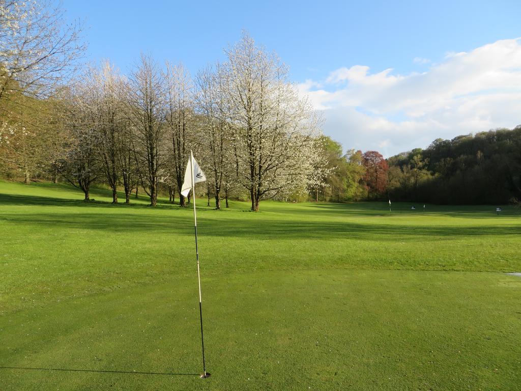 Golf & Hotel De Falnuee Mazy Εξωτερικό φωτογραφία