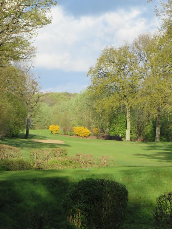 Golf & Hotel De Falnuee Mazy Εξωτερικό φωτογραφία